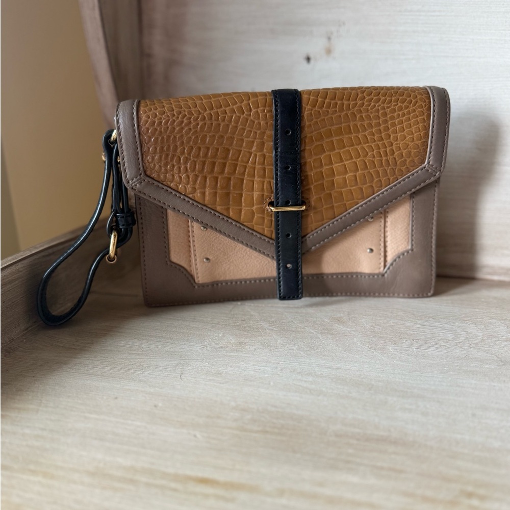 Tory Burch 797 Croc Embossed Leather Wristlet Clutch Taupe Beige Orange Black